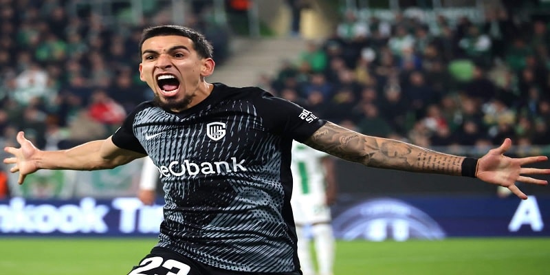 Daniel Munoz - Chân Dung Người Hùng Thể Thao Mới 4 Những nét tổng quan nhất về vị cầu thủ Daniel Munozc